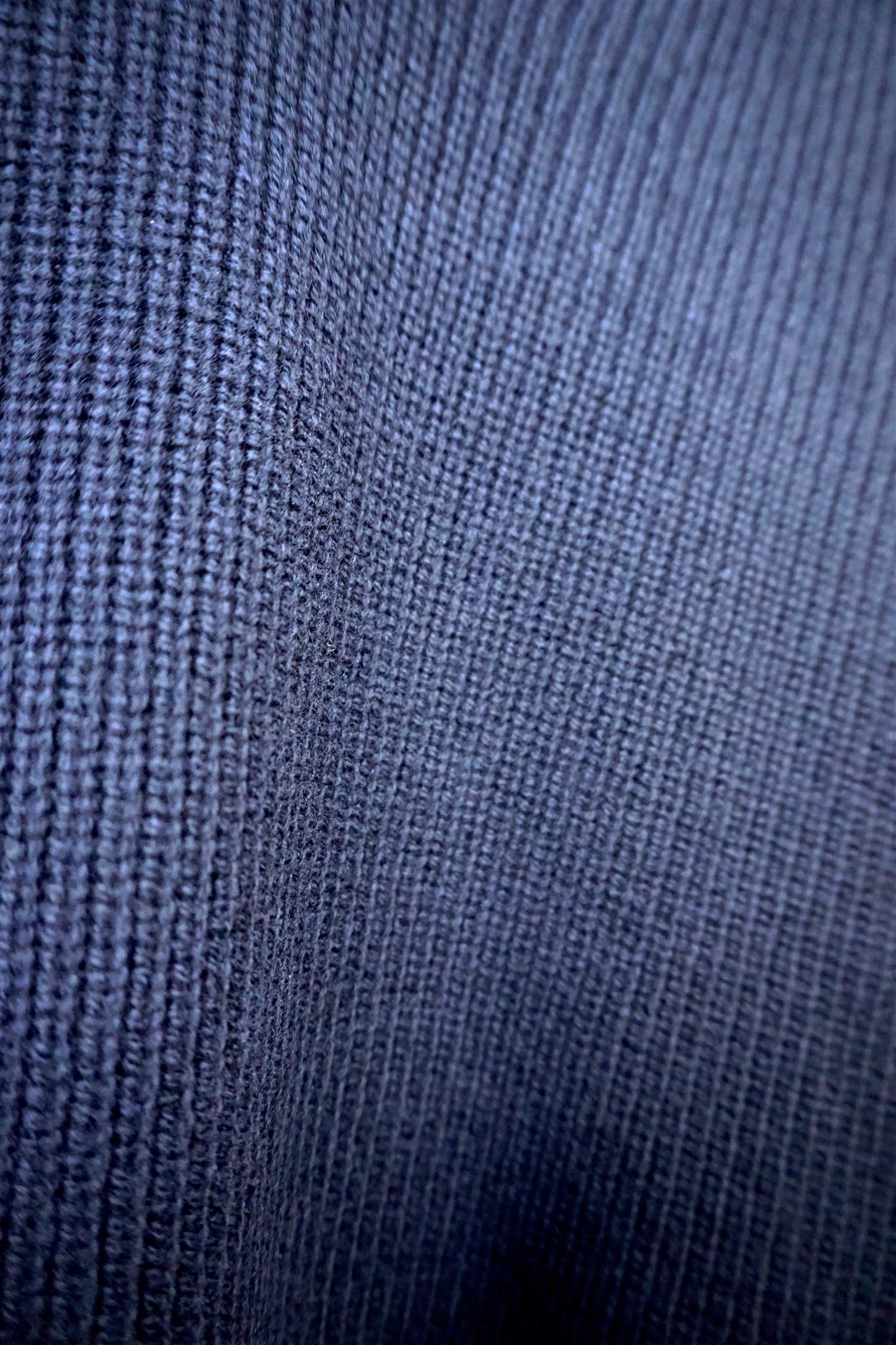 Ribbet Strikkegenser med Skipperkrage i 100% ull - Navy