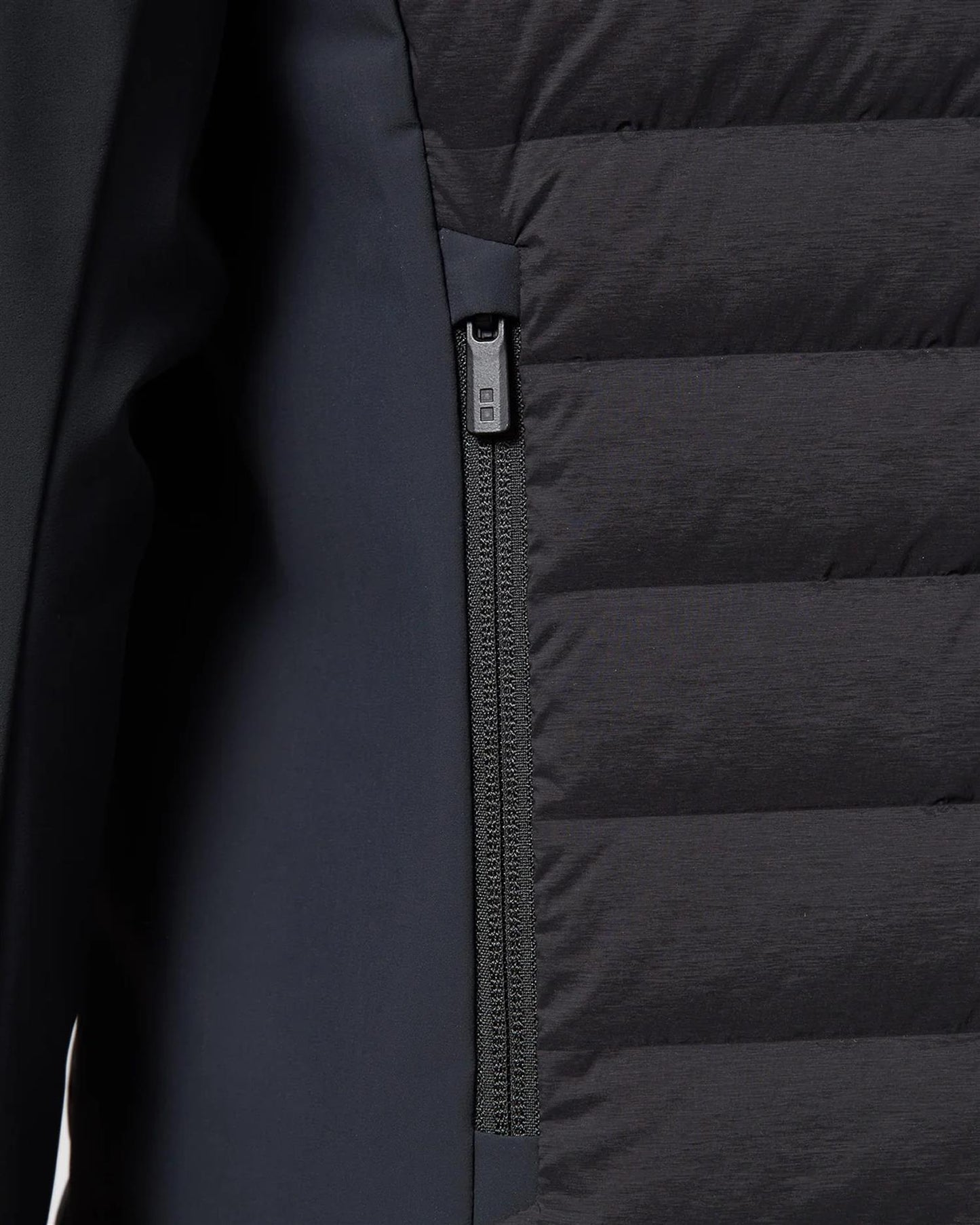 SUPERSONIC™ DELTA HYBRID JACKET