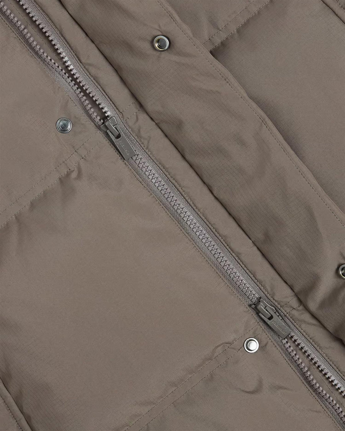 Holzweiler Narvik Ripstop Down Jacket – Taupe