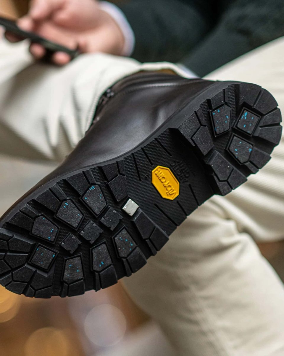 UBR Black Storm Boot - Mandy