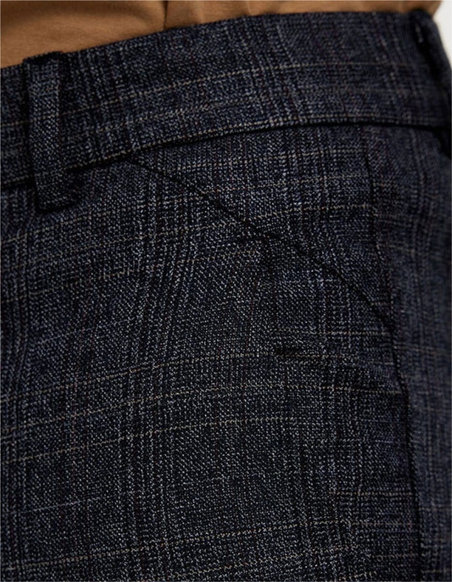 Plain Units Josh 083 - Mandy