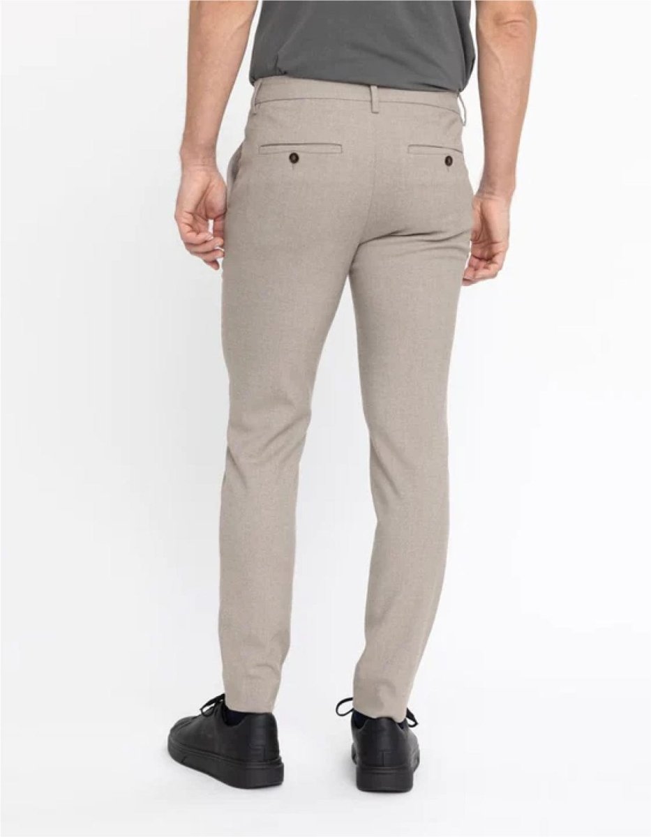 Plain Units Josh 438 - Mandy