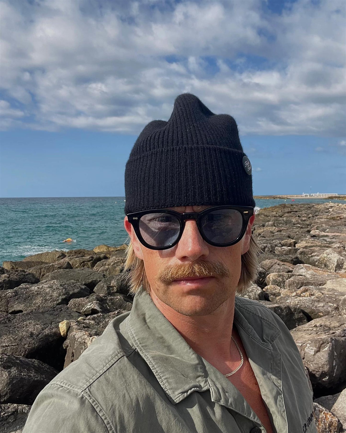 Fishtail Marina Beanie - Navy