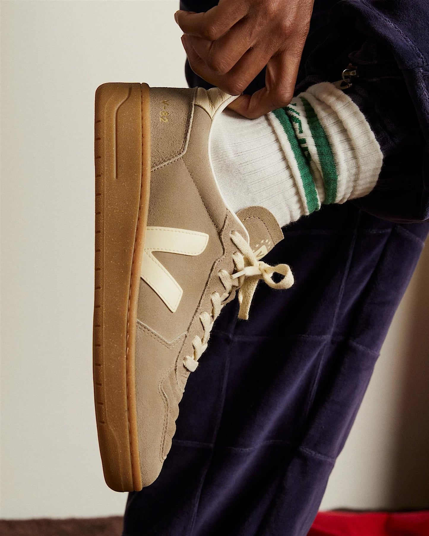 V-82 II SUEDE TAUPE CALCAIRE NATURAL