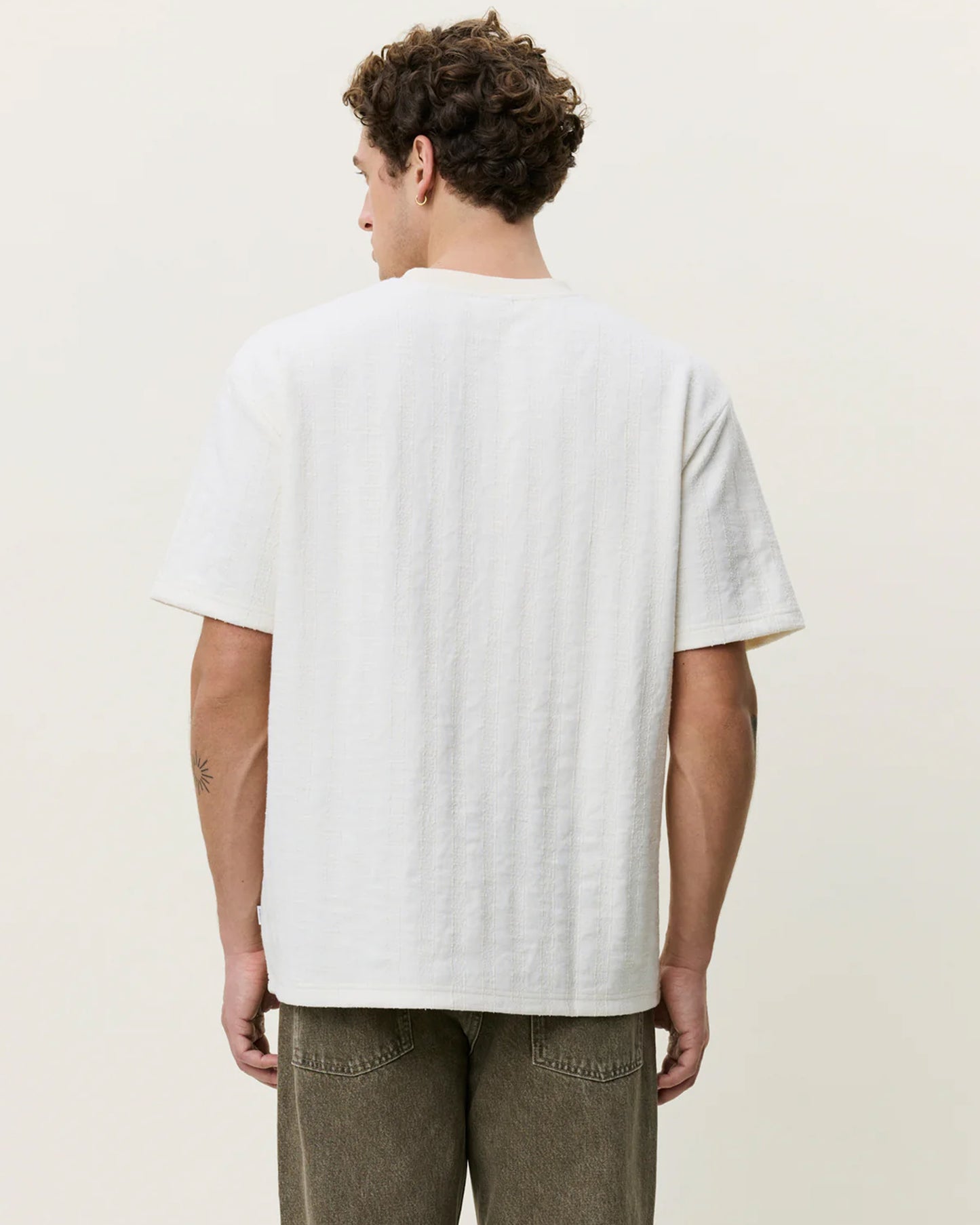 Les Deux Stripe Jacquard T-Shirt – Eggnog White