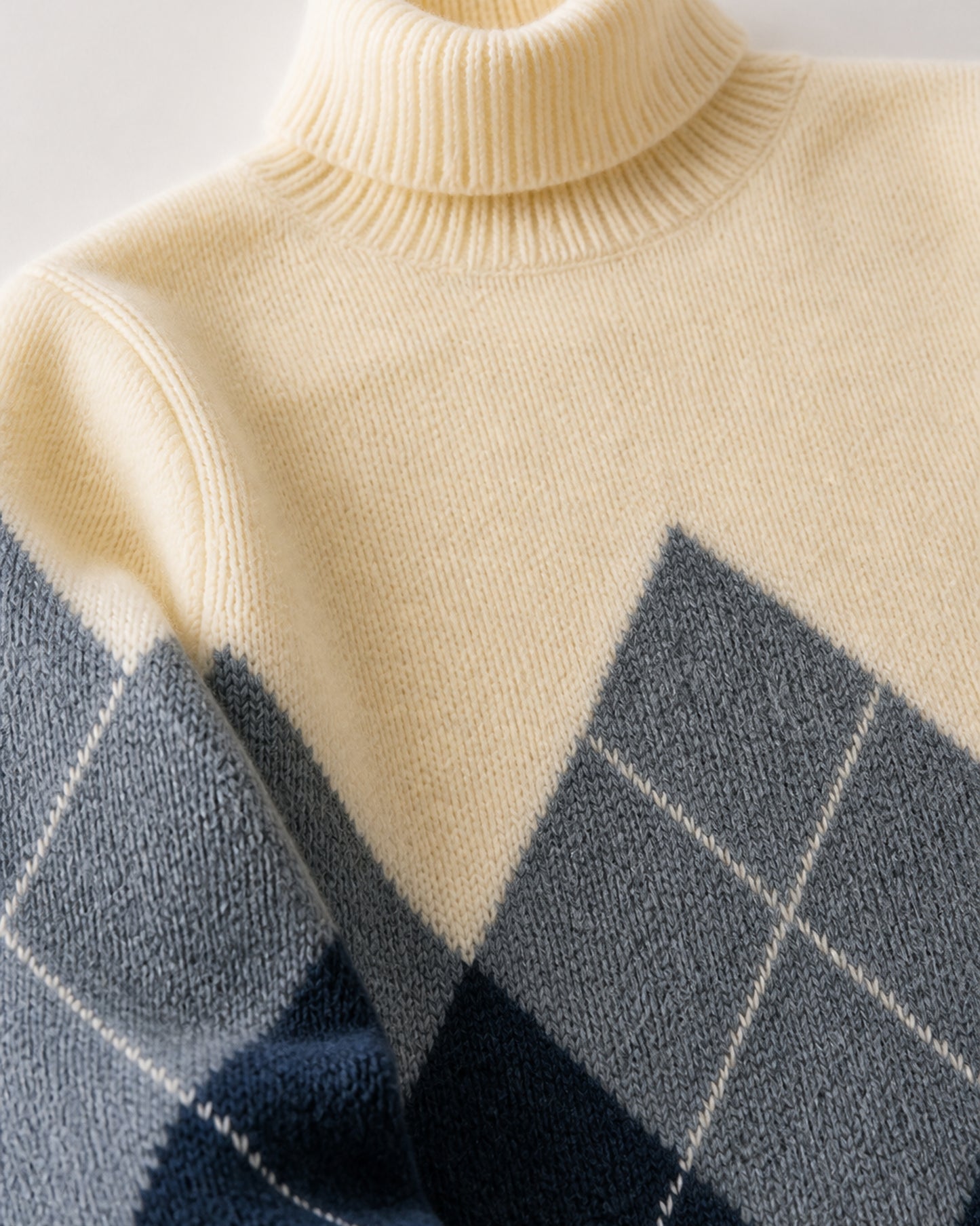 Gran Sasso Super Geelong Rollneck Off White