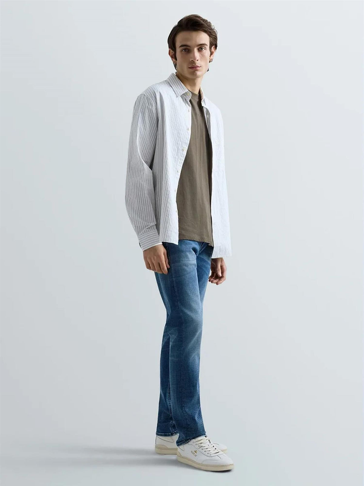 Grover Hyperflex Straight Fit Jeans – Medium Blue