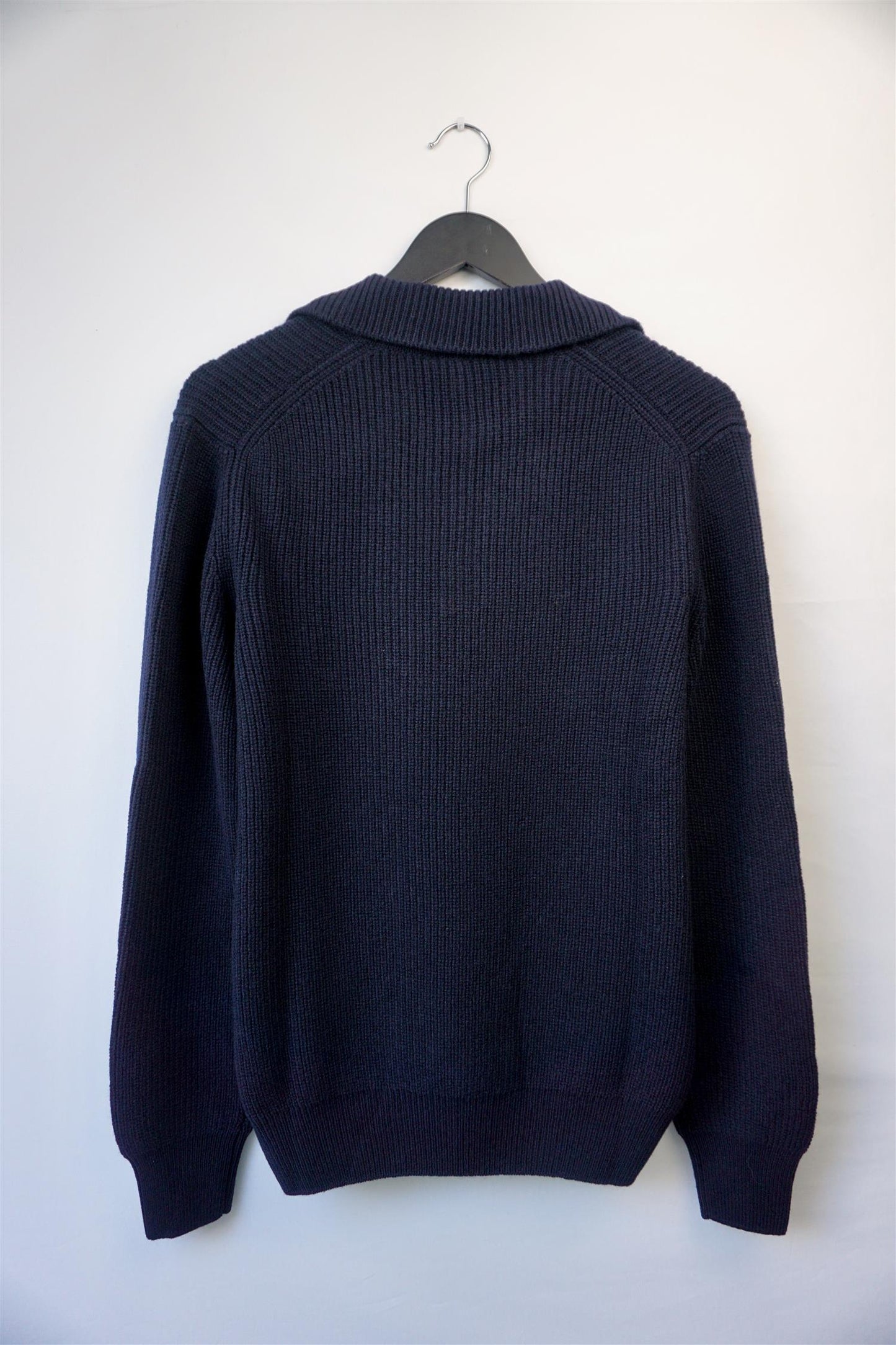 Ribbet Strikkegenser med Skipperkrage i 100% ull - Navy