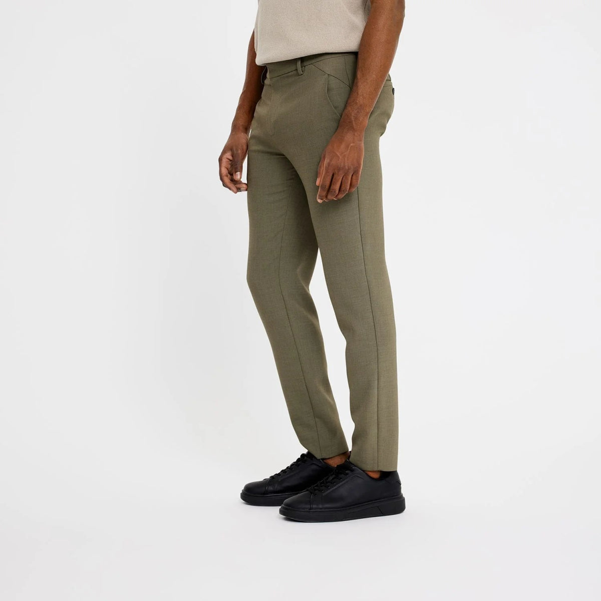 Plain Units JoshPL 085 - Mandy