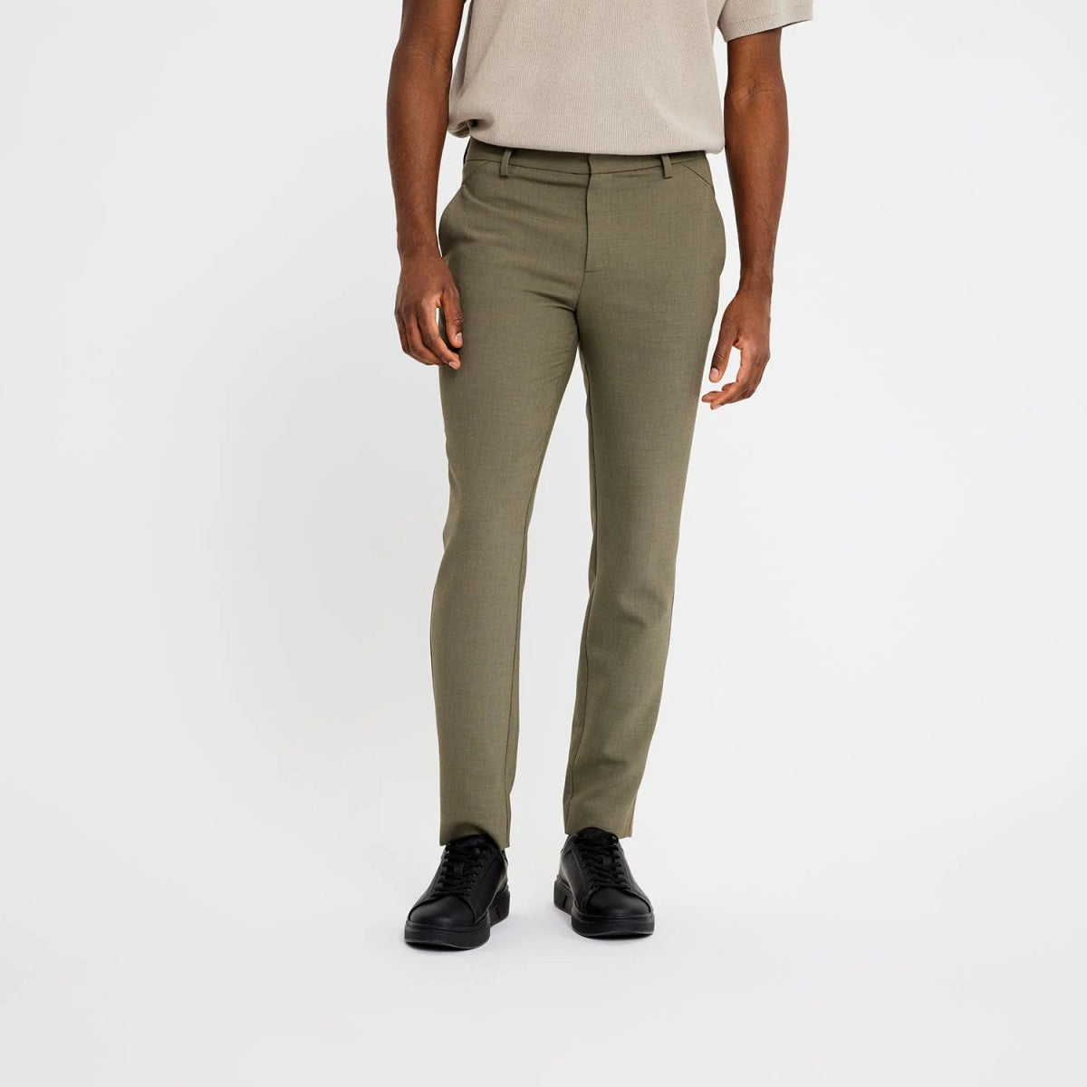 Plain Units JoshPL 085 - Mandy