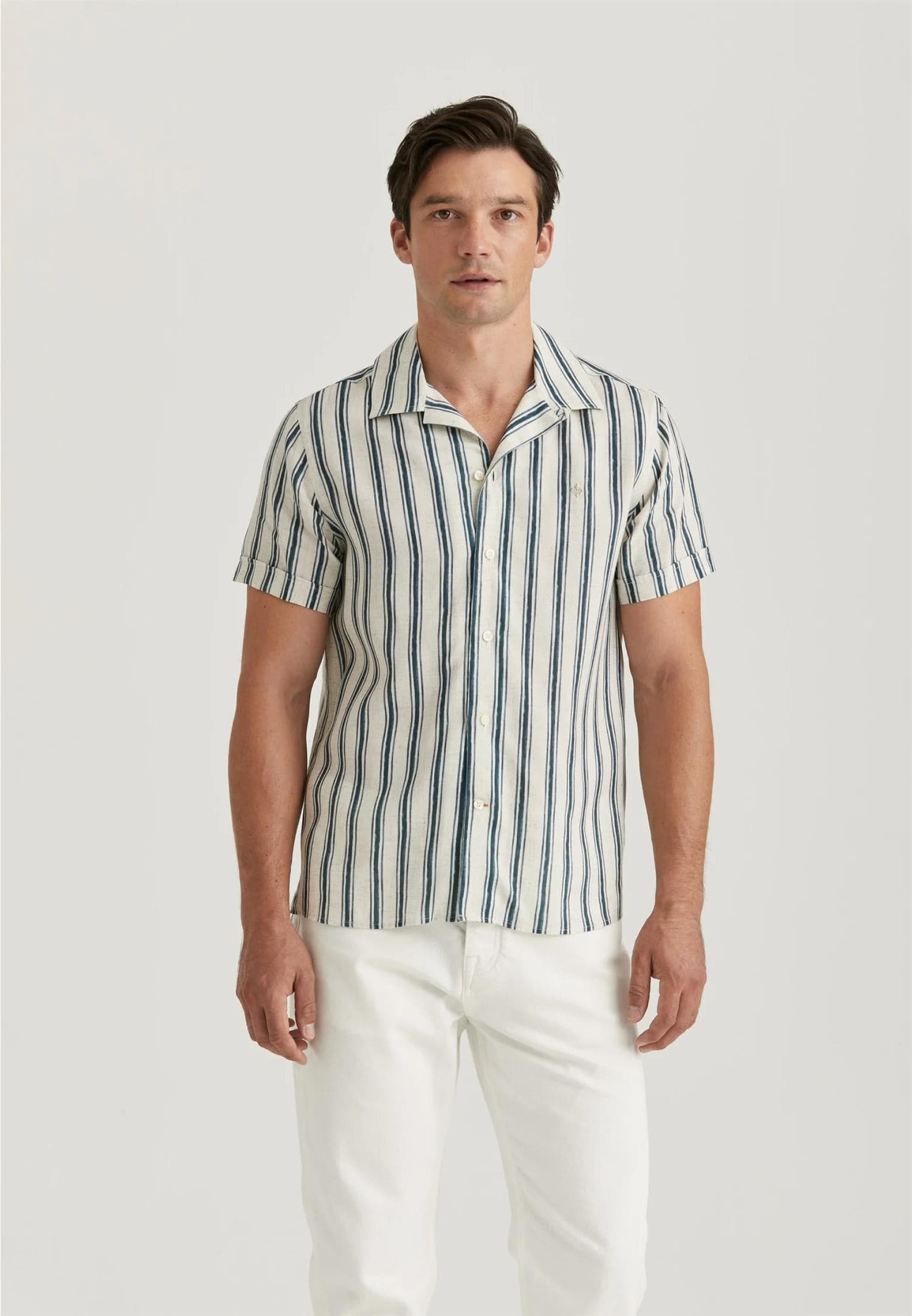 Bilde av Printed short sleeve shirt - Skjorte - Skjorte i Morris Stockholm