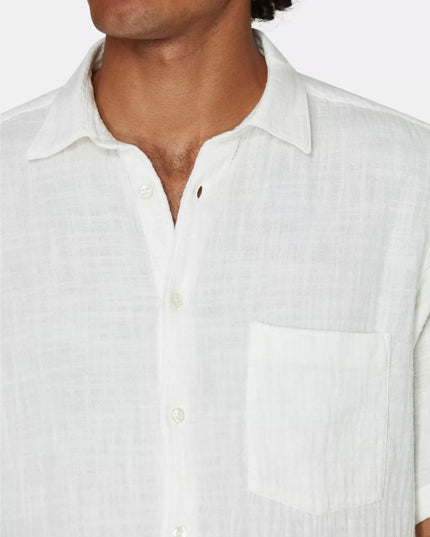 Oscar Jacobson Reg fit city ss crepe - Mandy