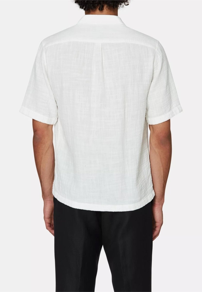 Oscar Jacobson Reg fit city ss crepe - Mandy