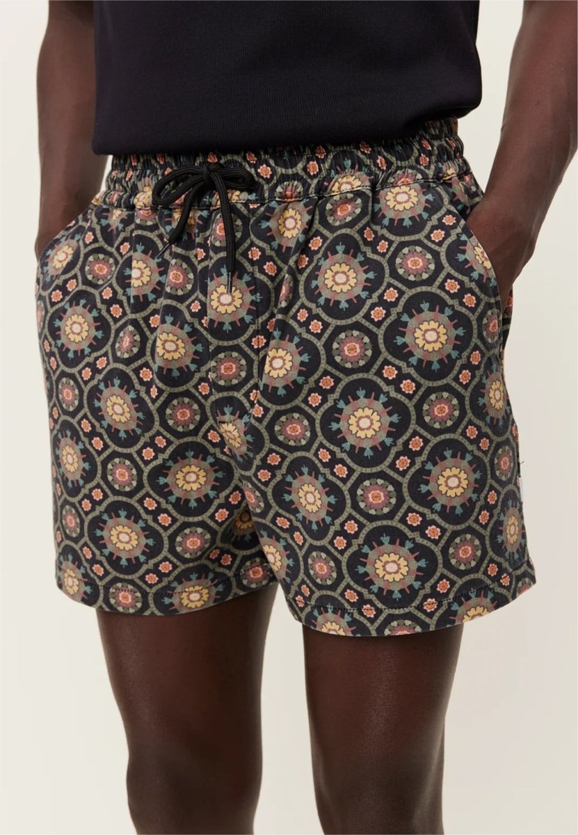 Les Deux Tapestry Shorts - Mandy