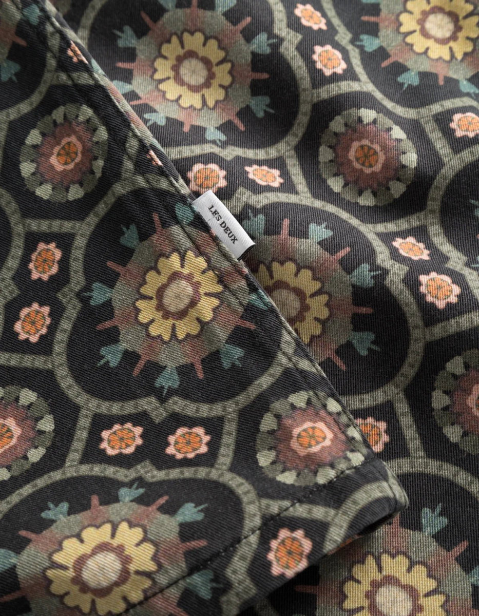 Les Deux Tapestry SS Shirt - Mandy